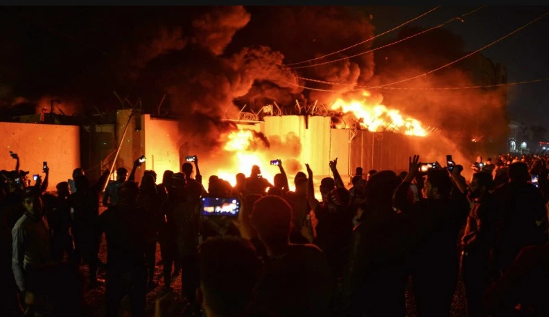 ইরানে আসলে হচ্ছেটা কি ?