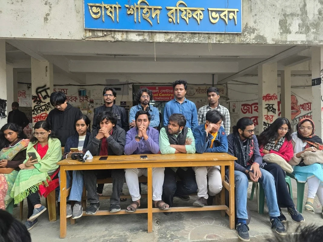 জকসু প্রচারণার মাঝে চুরি হলো বামপন্থী প্যানেলের ৪০ হাজার লিফলেট