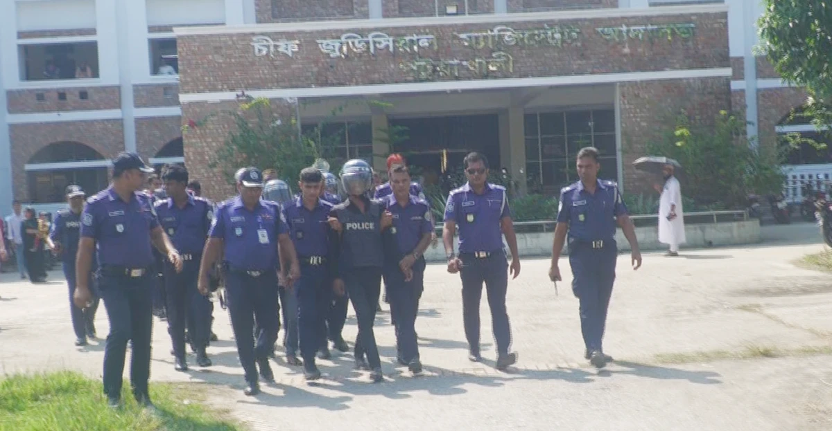 জুলাই শহীদের মেয়ে লামিয়া ধর্ষণ মামলায় আদালতের কঠোর রায়