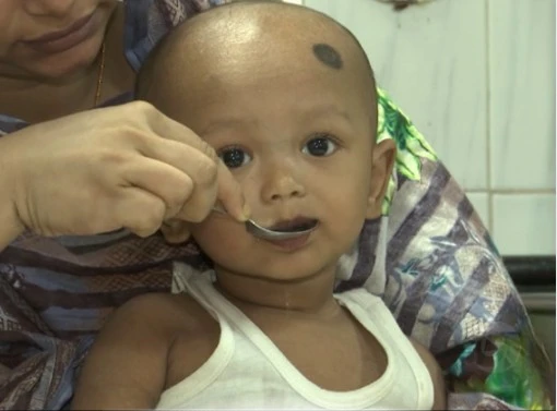 ডায়রিয়ায় খাবার স্যালাইন তৈরীর  নিয়ম, ভুল হলেই নষ্ট হতে পারে কিডনি