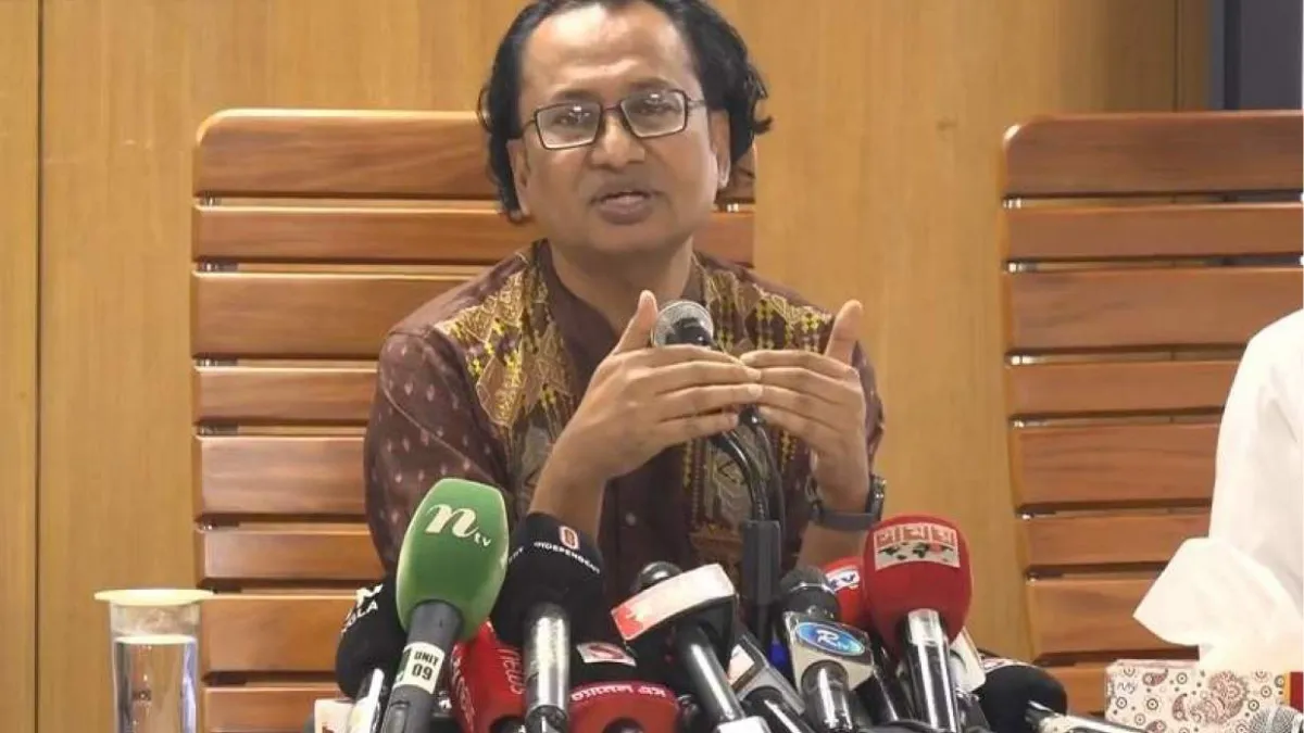 স্থানীয় সরকার নির্বাচন কবে, জানালেন তথ্য উপদেষ্টা