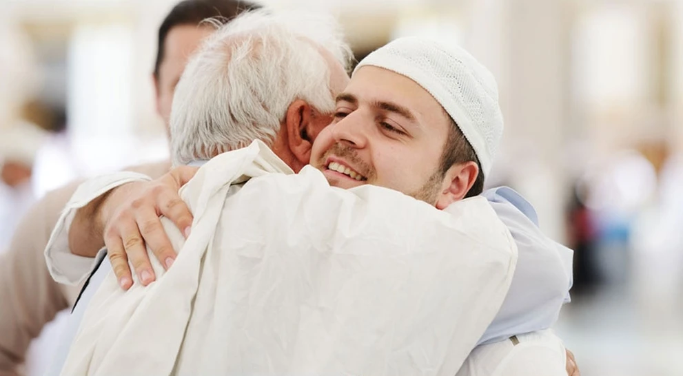 মা-বাবার জন্য ৩ দোয়া সবসময় করবেন