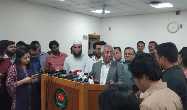 'জাতীয় লীগ' ও 'এনসিপি'-কে নিবন্ধন দিল নির্বাচন কমিশন