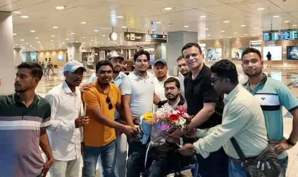 উন্নত চিকিৎসার জন্য সিঙ্গাপুরে পৌঁছেছেন নুরুল হক নুর