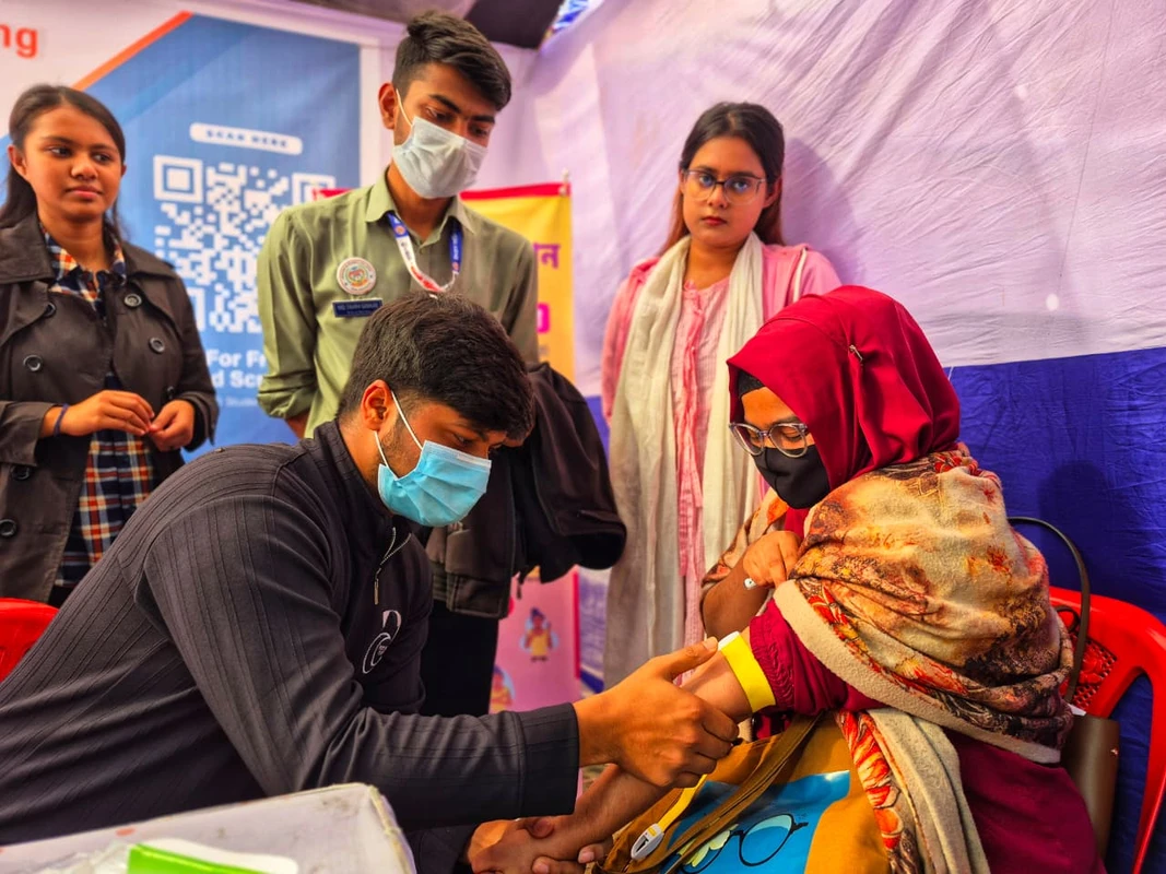 ইউরিচের উদ্যোগে ১৫০০টাকার থাইরয়েড টেস্ট মাত্র ৫০ টাকায়