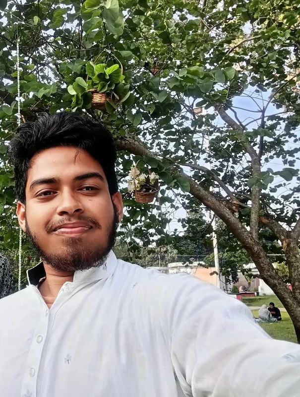 ট্রেনের ধাক্কায় প্রাণ ঝরল রাবি শিক্ষার্থীর