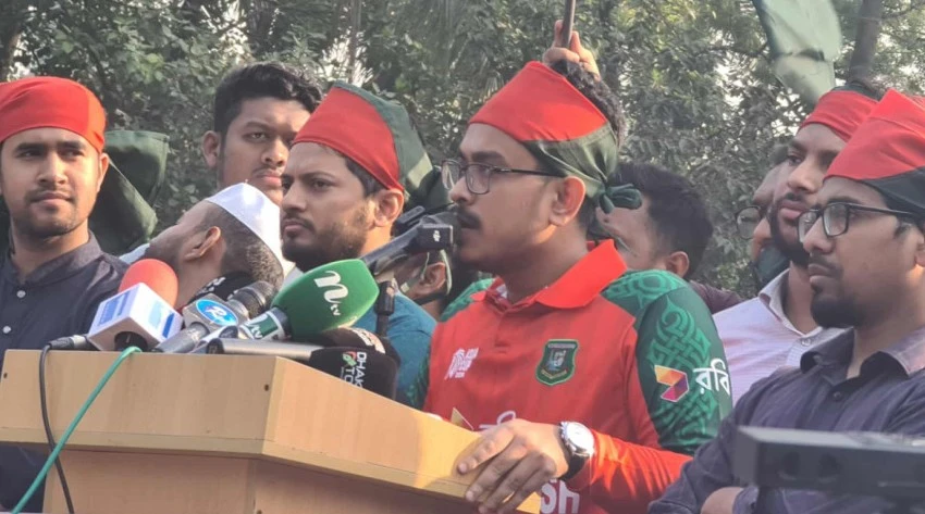 ‘রক্তপিপাসু ও দেশদ্রোহী খুনি’ হিসেবে হাসিনার জন্য মৃত্যুদণ্ডই যথোপযুক্ত শাস্তি: সাদিক কায়েম