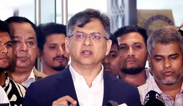 দেশকে এগিয়ে নিতে ড. ইউনূসের ভিশনকে মূল্যায়ন করবে বিএনপি: সালাহউদ্দিন আহমেদ